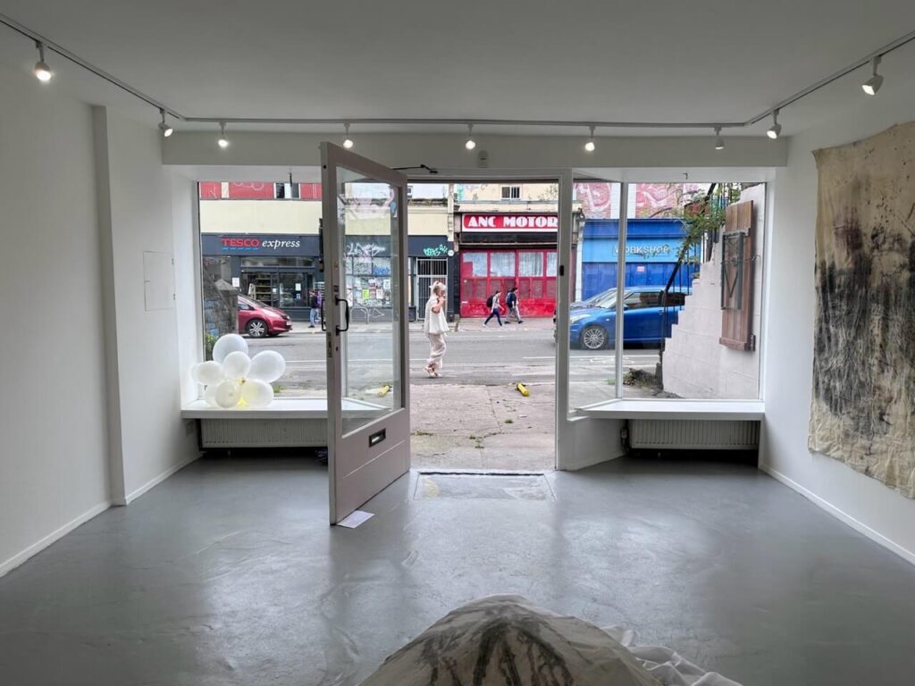 launderette 3 1 1024x768