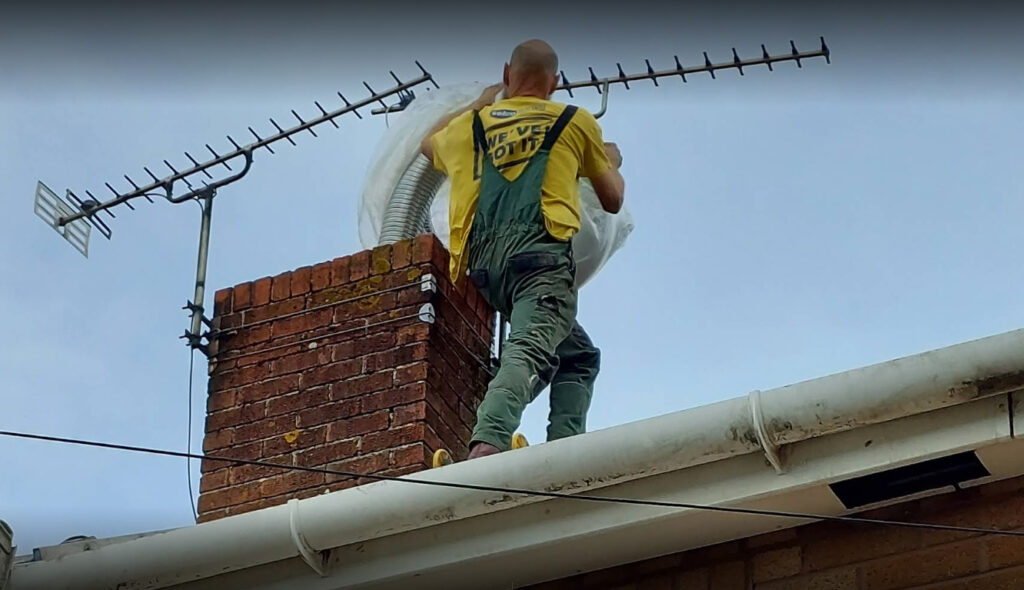 rob on roof 1024x590